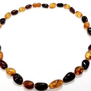 Gintariniai karoliai