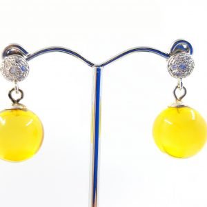 Gintariniai rutuliniai auskarai