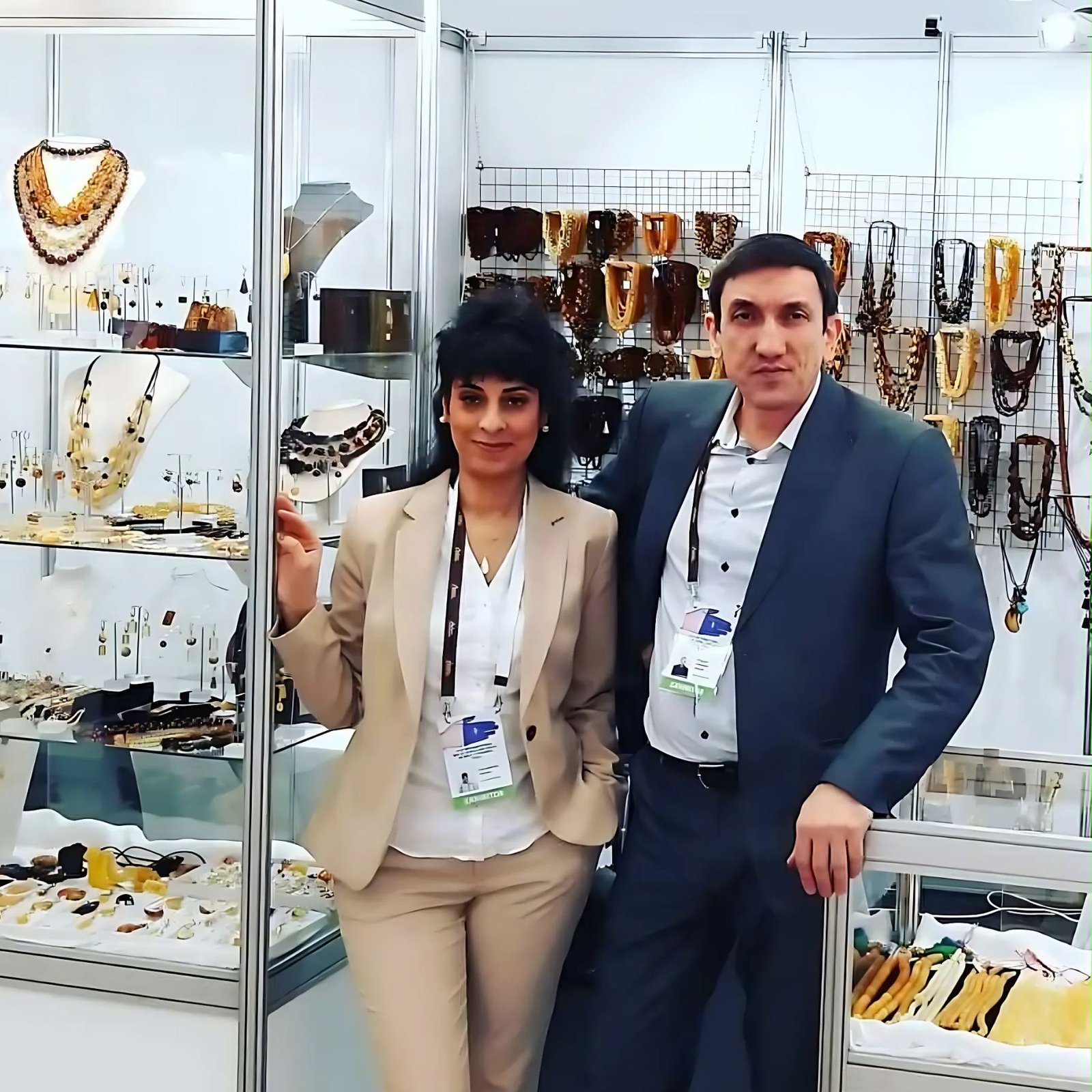 Amberlita komanda (2)